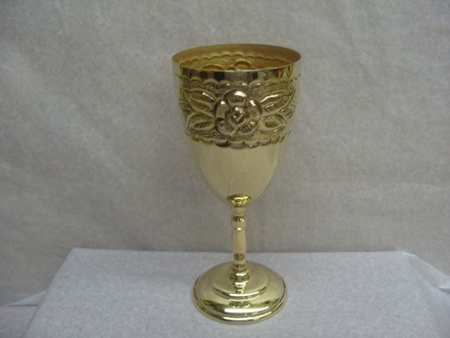D106 Copa de agua con rosas